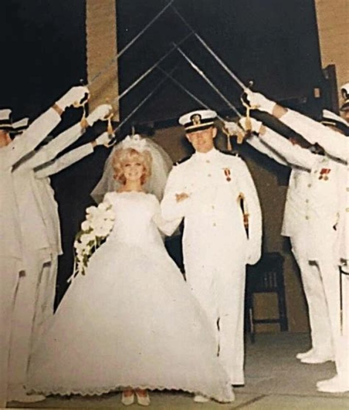 Barbara Mandrell met her husband when she was just 14: Now shares the secret to their happy and lasting relationship