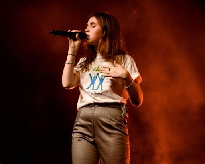 Clairo: 'Sling' Album Review