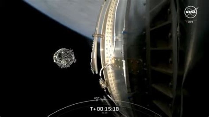 Falcon 9 launches Cygnus cargo spacecraft to space station