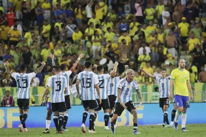 Violent clashes mar Brazil-Argentina World Cup qualifier in Rio